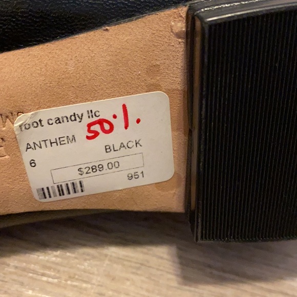 Taryn Rose black leather flats - Picture 4 of 4